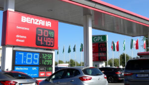Prezzi carburante Italia oggi: benzina, diesel, GPL – aggiornato